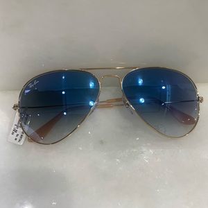 Ray Ban Aviator Gold sunglasses